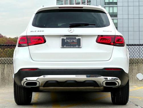 2022 Mercedes-Benz GLC 300 4MATIC