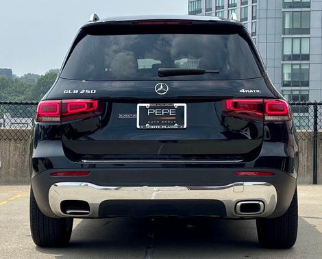 2022 Mercedes-Benz GLB 250 4MATIC