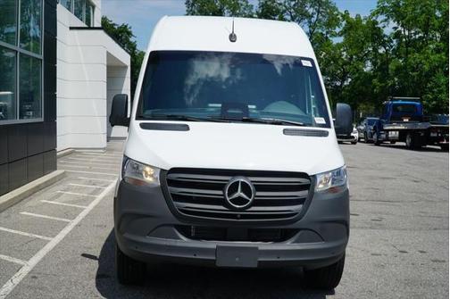 2025 Mercedes-Benz Sprinter 2500 High Roof