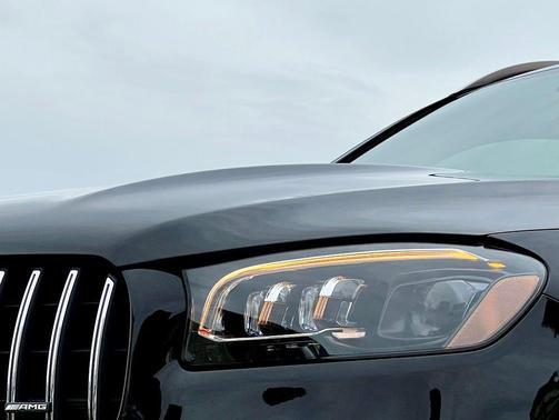 Obsidian Black Metallic 2025 Mercedes-Benz AMG GLS 63 Base