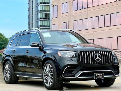 Obsidian Black Metallic 2025 Mercedes-Benz AMG GLS 63 Base