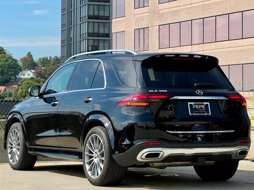 Black 2024 Mercedes-Benz GLE 350 4MATIC