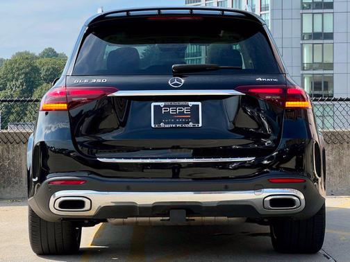 Black 2024 Mercedes-Benz GLE 350 4MATIC