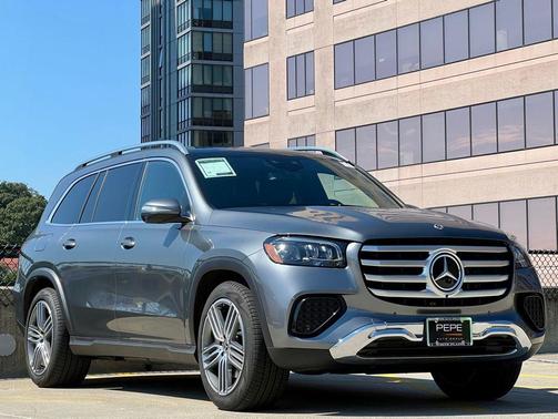 2025 Mercedes-Benz GLS 450 4MATIC