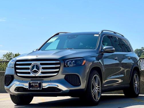 2025 Mercedes-Benz GLS 450 4MATIC