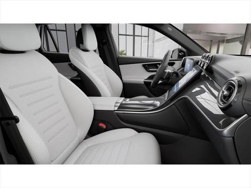 2025 Mercedes-Benz GLC 350e Base