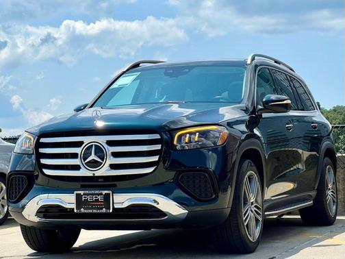 Emerald Green Metallic 2025 Mercedes-Benz GLS 450 4MATIC