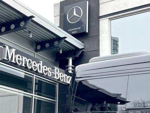 2026 Mercedes-Benz Sprinter 2500 Passenger 170 WB