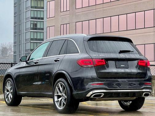 2022 Mercedes-Benz GLC 300 4MATIC