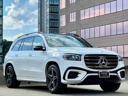 2025 Mercedes-Benz GLS 450 4MATIC