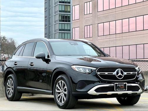 2026 Mercedes-Benz GLC 300 4MATIC