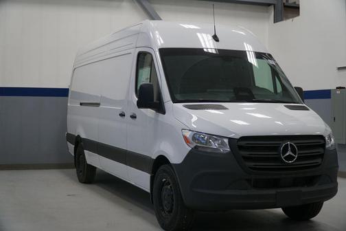 2025 Mercedes-Benz Sprinter 2500 High Roof