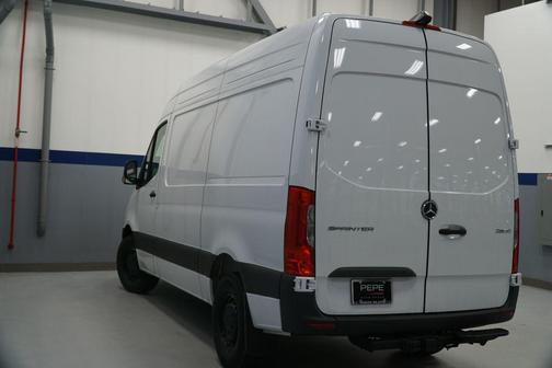 2025 Mercedes-Benz Sprinter 2500 High Roof