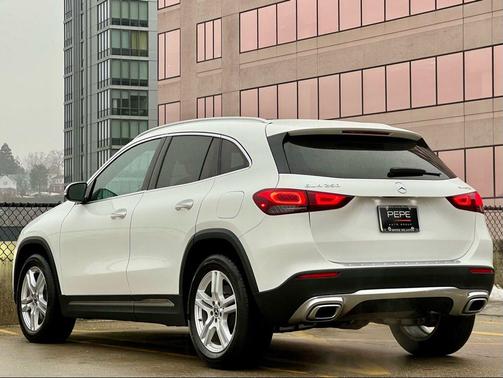 2021 Mercedes-Benz GLA 250 Base 4MATIC