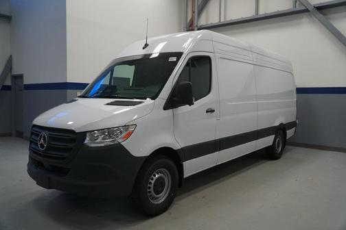 2026 Mercedes-Benz Sprinter 2500 Cargo 170 WB