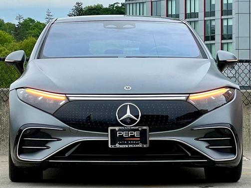 MANUFAKTUR Selenite Grey Magno 2023 Mercedes-Benz EQS 450 4MATIC