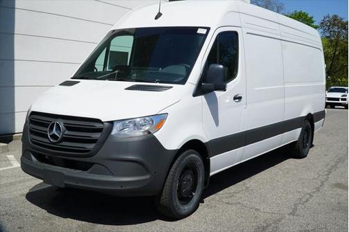 2025 Mercedes-Benz Sprinter 2500 High Roof