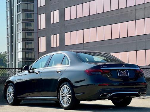 2022 Mercedes-Benz E-Class 4MATIC