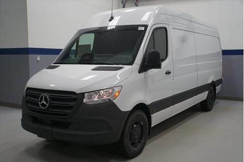 2025 Mercedes-Benz Sprinter 2500 High Roof