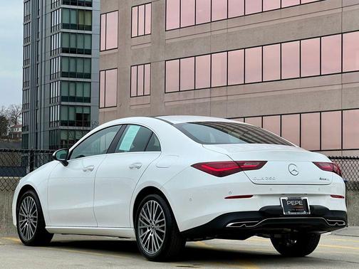 2026 Mercedes-Benz CLA 250 4MATIC