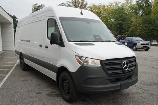 2025 Mercedes-Benz Sprinter 2500 High Roof