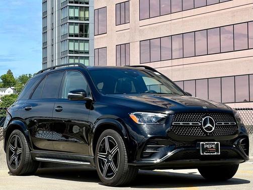 Obsidian Black Metallic 2025 Mercedes-Benz GLE 450 4MATIC