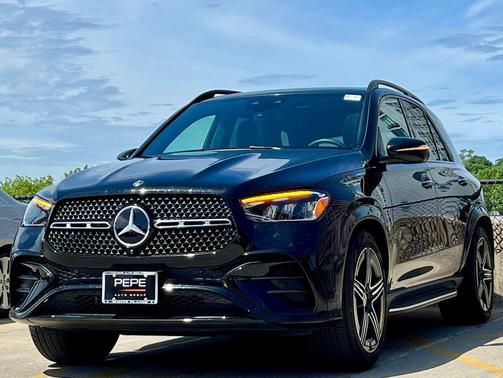 Obsidian Black Metallic 2025 Mercedes-Benz GLE 450 4MATIC