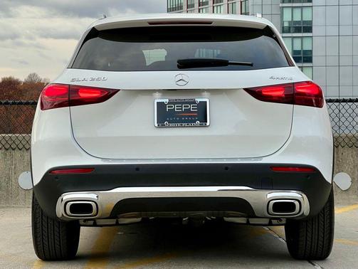 2025 Mercedes-Benz GLA 250 4MATIC