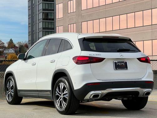 2025 Mercedes-Benz GLA 250 4MATIC