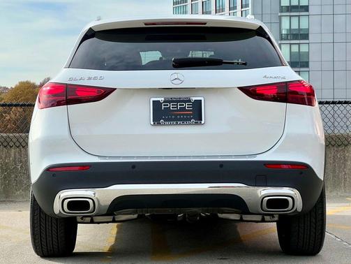 2025 Mercedes-Benz GLA 250 4MATIC