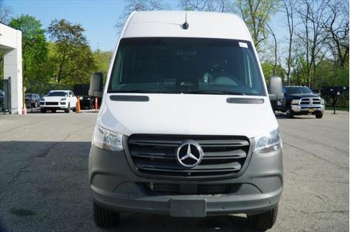 2025 Mercedes-Benz Sprinter 2500 High Roof