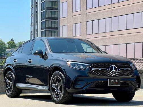 Graphite Grey Metallic 2026 Mercedes-Benz GLC 300 4MATIC Coupe