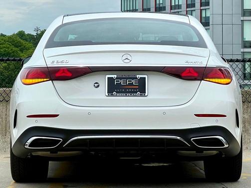 Polar White 2026 Mercedes-Benz E-Class E 350