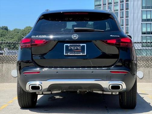 2025 Mercedes-Benz GLA 250 4MATIC