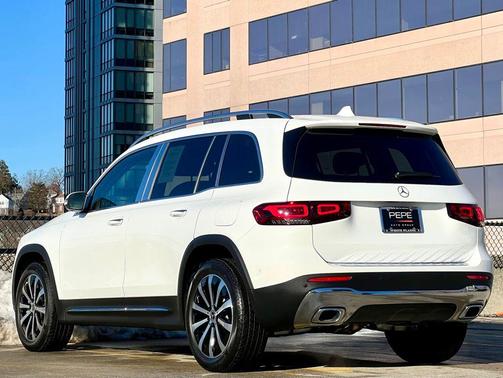 2022 Mercedes-Benz GLB 250 4MATIC