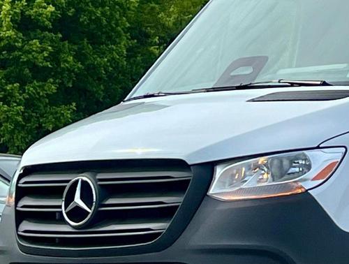 Arctic White 2025 Mercedes-Benz Sprinter 2500 Standard Roof