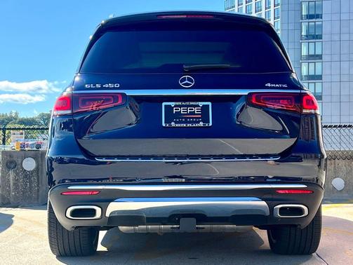 2022 Mercedes-Benz GLS 450 4MATIC