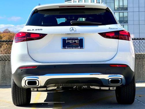 2025 Mercedes-Benz GLA 250 4MATIC