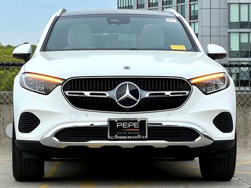 Polar White 2026 Mercedes-Benz GLC 300 4MATIC