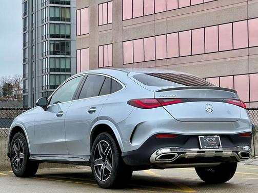 2026 Mercedes-Benz GLC 300 4MATIC Coupe