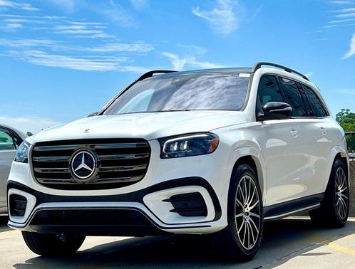 MANUFAKTUR Moonlight White Metallic 2025 Mercedes-Benz GLS 580 4MATIC