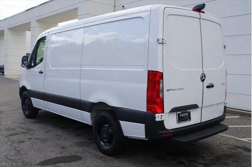 2025 Mercedes-Benz Sprinter 2500 Standard Roof