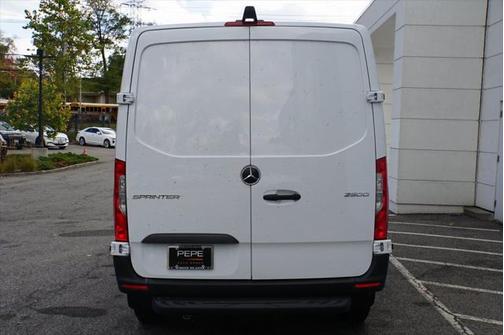 2025 Mercedes-Benz Sprinter 2500 Standard Roof