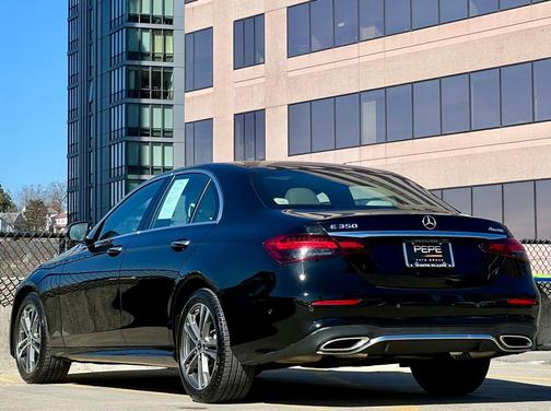 2022 Mercedes-Benz E-Class 4MATIC