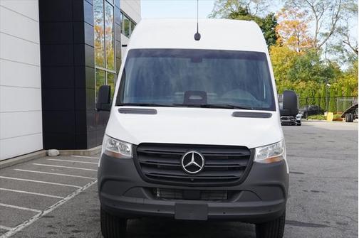 2025 Mercedes-Benz Sprinter 2500 High Roof