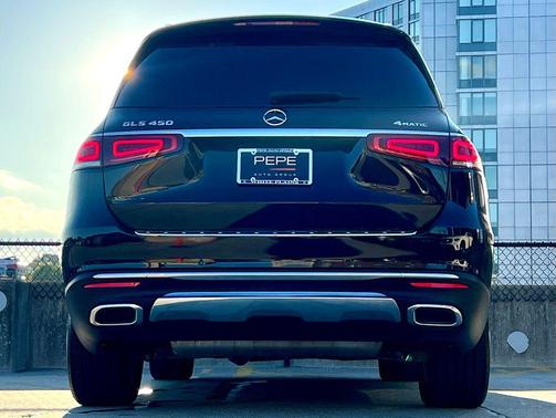 2022 Mercedes-Benz GLS 450 4MATIC