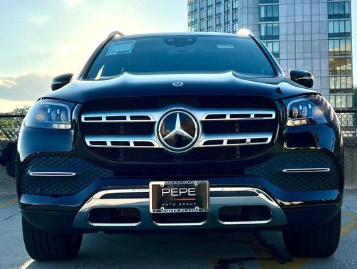 2022 Mercedes-Benz GLS 450 4MATIC
