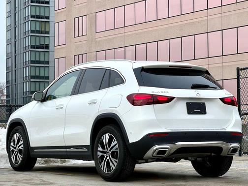 2026 Mercedes-Benz GLA 250 4MATIC