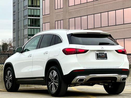 2026 Mercedes-Benz GLA 250 4MATIC