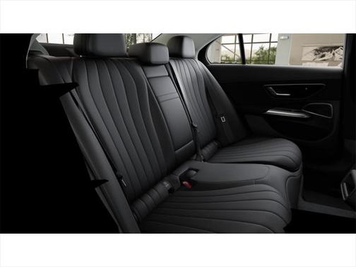 2025 Mercedes-Benz E-Class 4MATIC